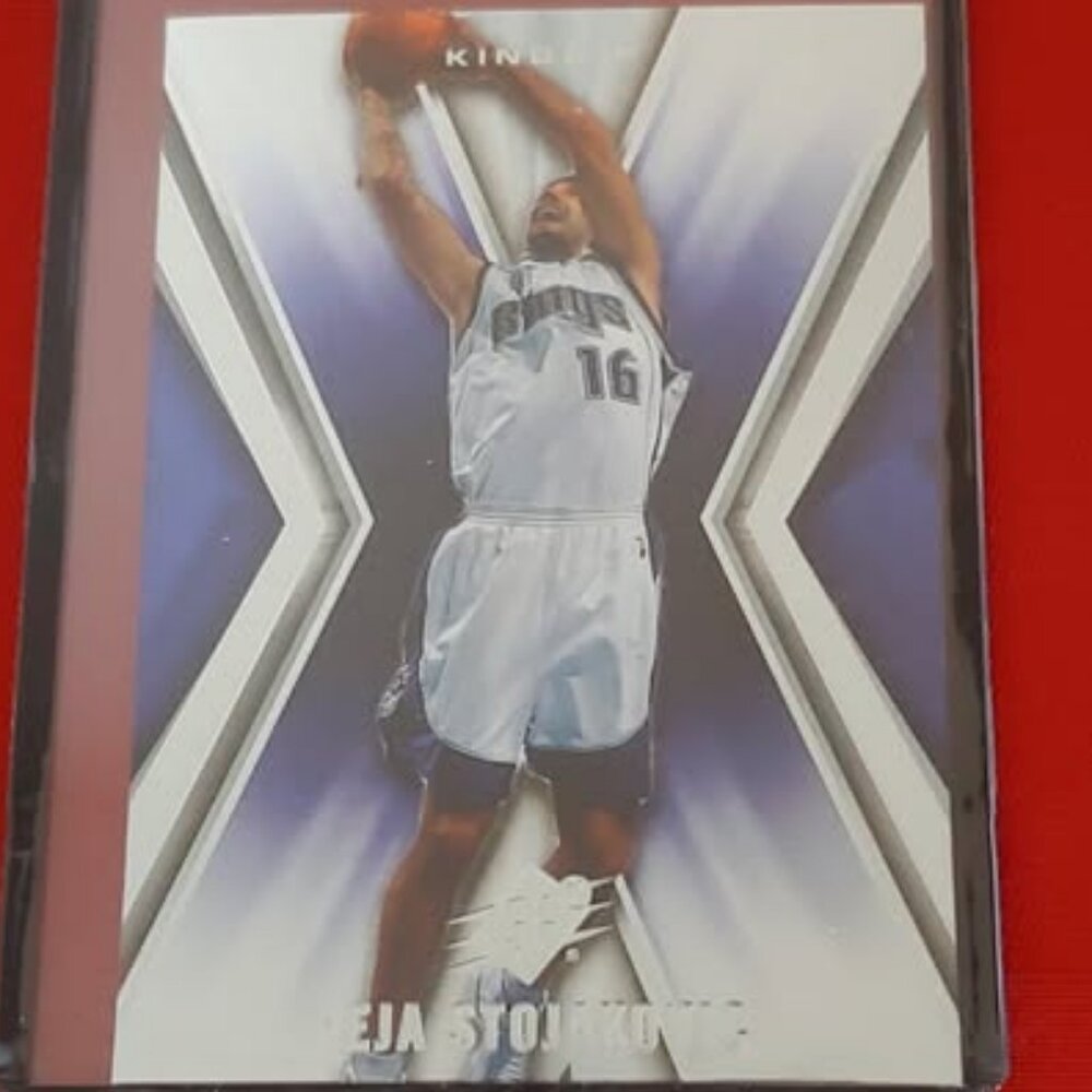 2005 UPPER DECK, PEJA STOIAKOVIC, SACARAMENTO KINGS N.B.A. CARD!!!